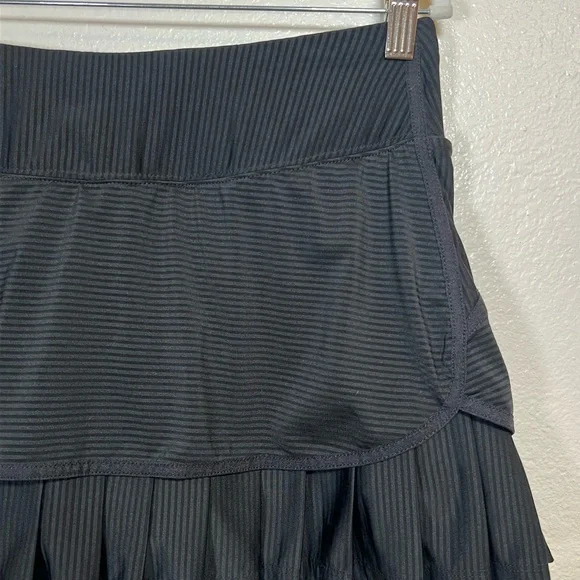 Athleta Women’s Good Match Skort Black Pleated Pocket Skirt Shorts M Tennis Logo - Picture 13 of 15